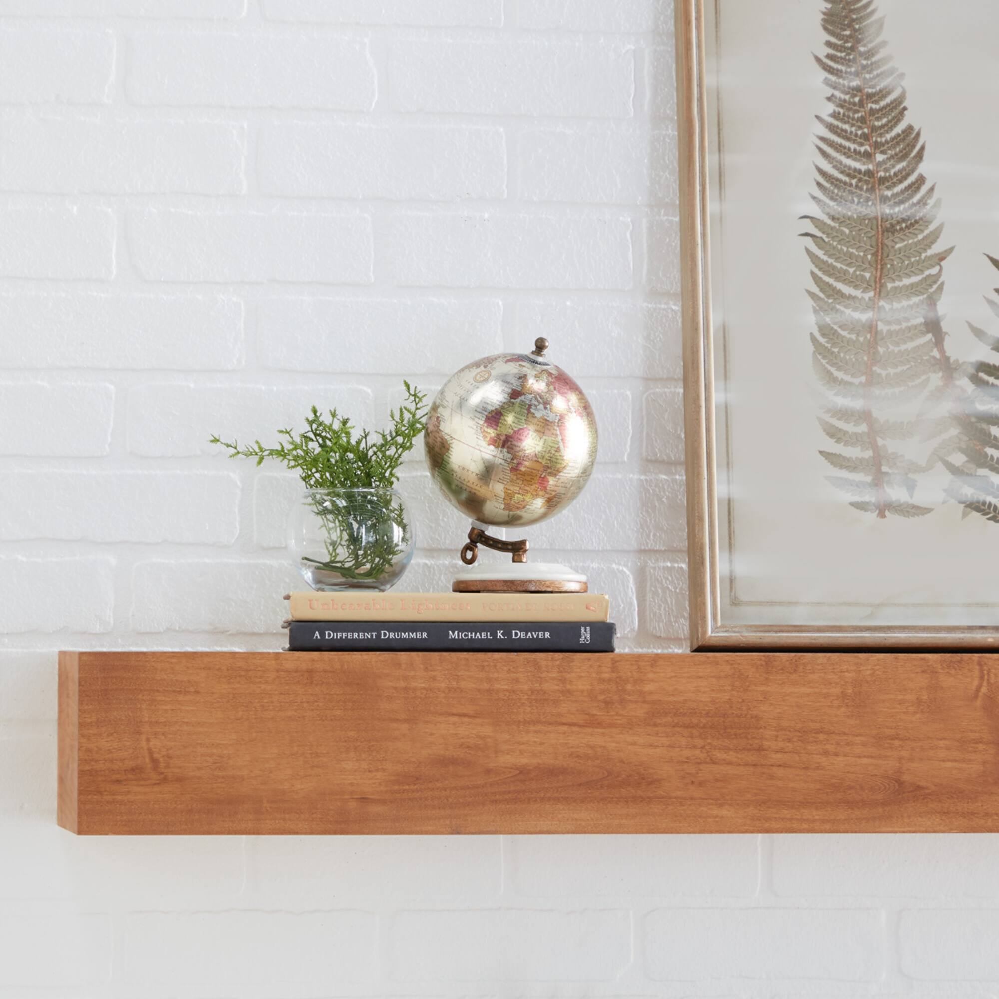7" White Metal Modern Globe